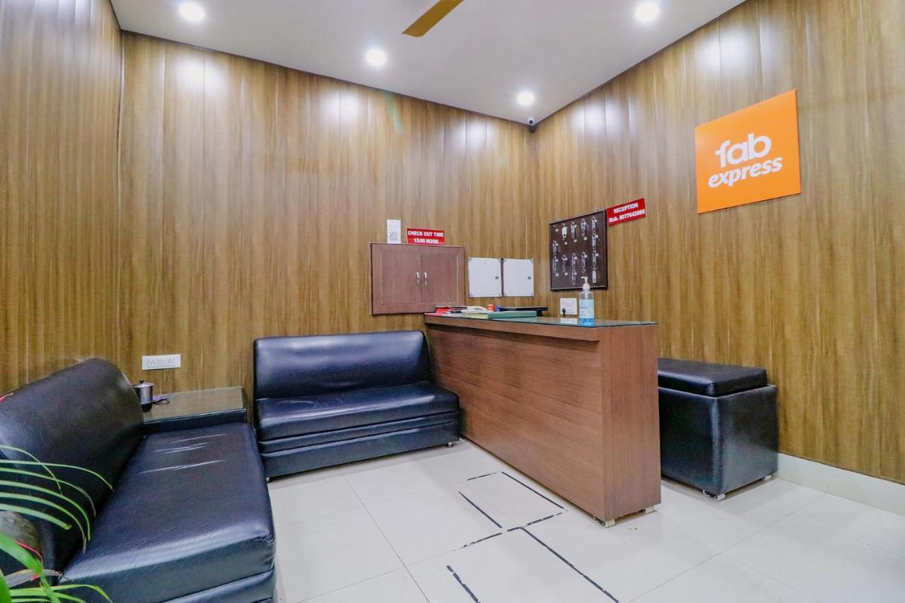 Fabexpress Kartikey Inn Haridwār المظهر الخارجي الصورة